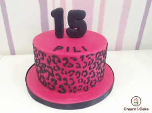 tarta aniversario decorada leopardo